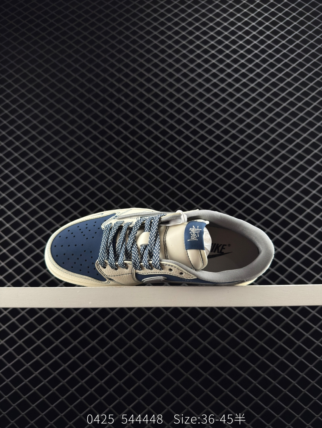 Travis Scott x Air Jordan 1 ” Reverse Mocha “